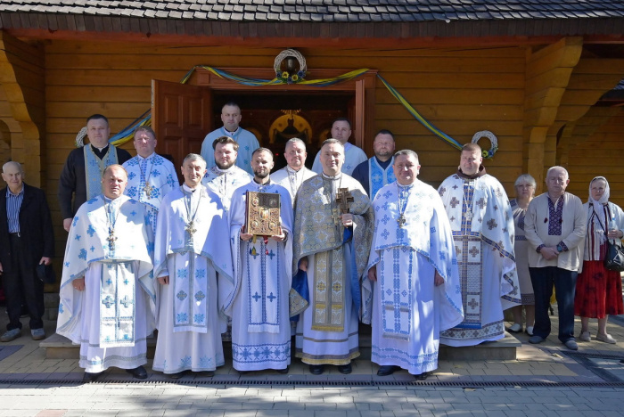 Парафія Покрови Пресвятої Богородиці відзначила храмовий празник духовними реколекціями та почитанням чудотворної ікони Матері Божої Буцнівської